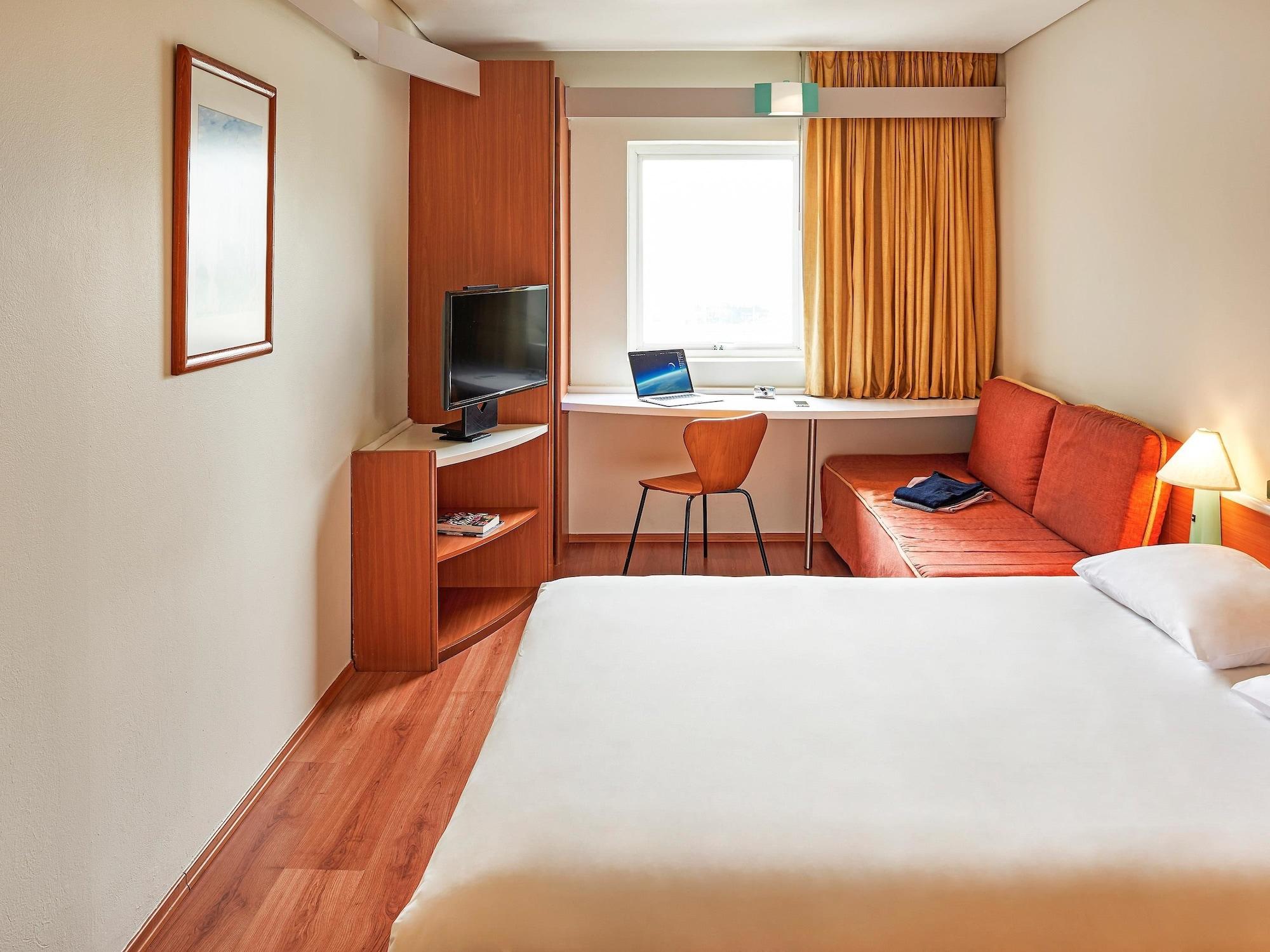 Ibis Monterrey Valle San Pedro Garza Garcia Exterior foto