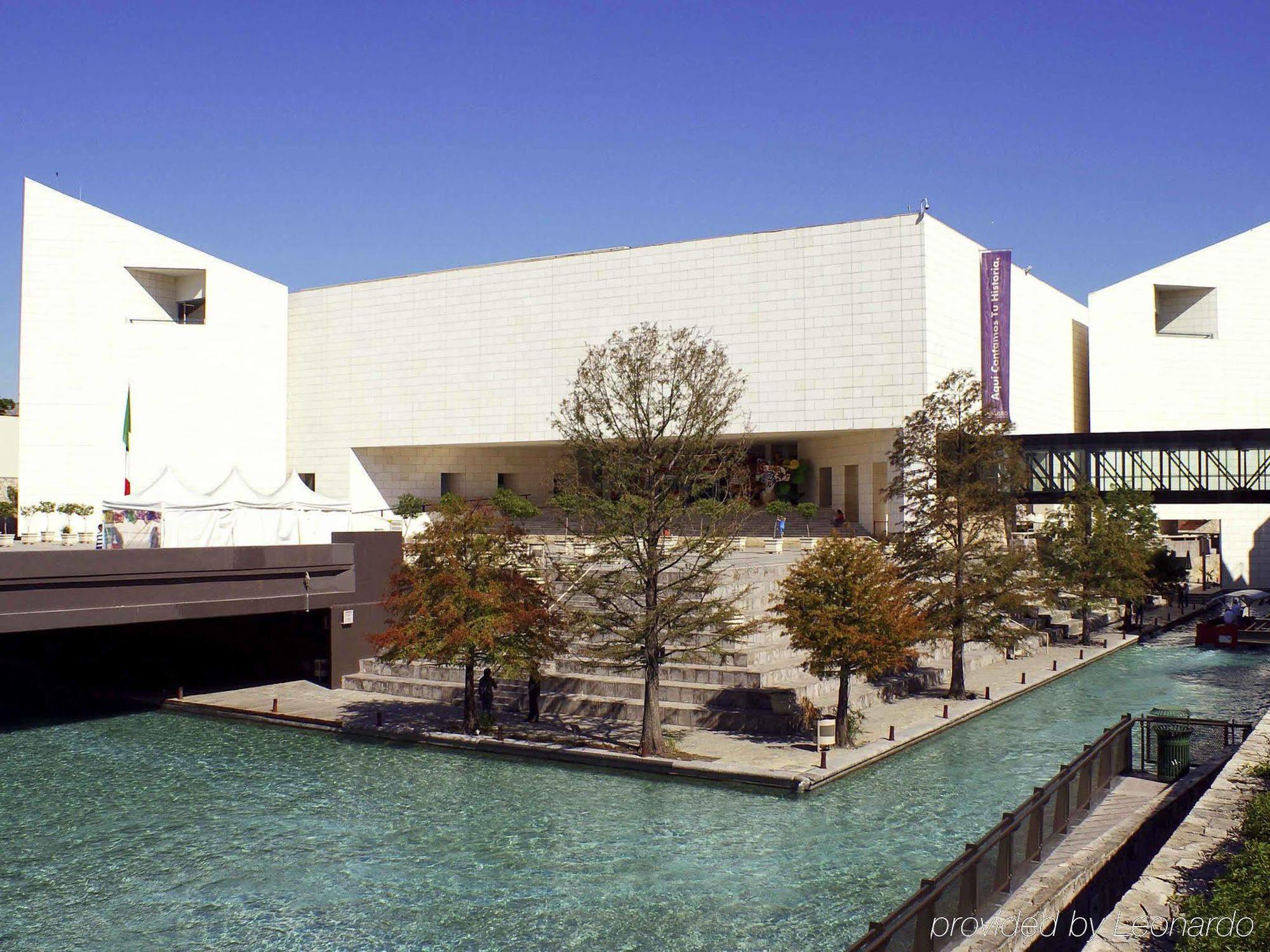 Ibis Monterrey Valle San Pedro Garza Garcia Exterior foto